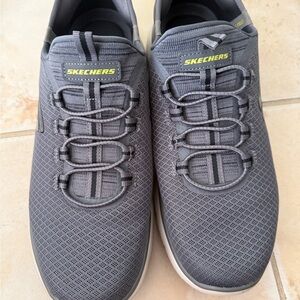 Skechers Men's Grey Sneakers